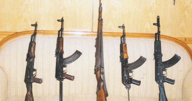 ضبط أسلحة آلية وخرطوش خلال حملة أمنية بسوهاج