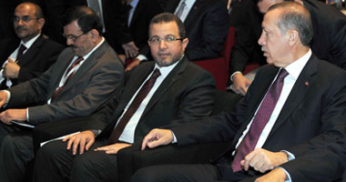 "قنديل": سننفذ برنامج الإصلاح سواء بدعم "صندوق النقد" أو بدونه