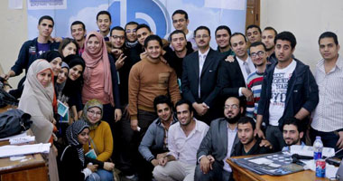 أول نادٍ لصناعة "الروبوت" الآلى بتوقيع طلبة هندسة الزقازيق