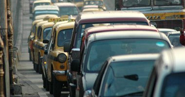 حالة المرور الآن: ازدحام مرورى بشوارع القاهرة والجيزة