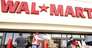 متاجر "وول مارت" الأمريكية تعتزم تسريح 16 ألف عامل وإغلاق 269 متجرا