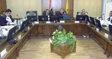 تخصيص 20 فداناً لإقامة وحدات سكنية للأساتذة وإداريى جامعة بنى سويف