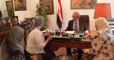 وزير الثقافة يلتقى عاملين بدار الكتب والوثائق القومية