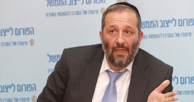 القضاء الإسرائيلى يفتح تحقيقا جنائيا حول تهم فساد بحق وزير الداخلية