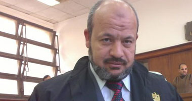 أحد محامى أسر الشهداء: ضابط بأمن السويس اعترف باستخدم أسلحة عديدة