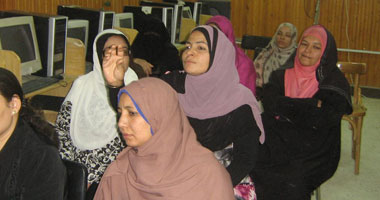 مركز إعلام الخارجة ينظم ندوة عن ثقافة العمل الحر