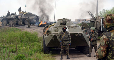 سماع دوى اطلاق نيران مدفعية قرب مطار دونيتسك شرق أوكرانيا