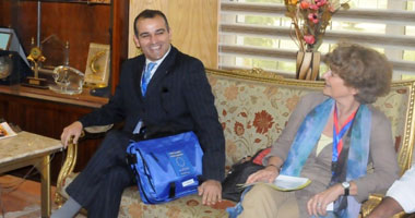 وفد الاتحاد الأوروبى يصل أسوان استعداداً لمتابعة انتخابات الرئاسة