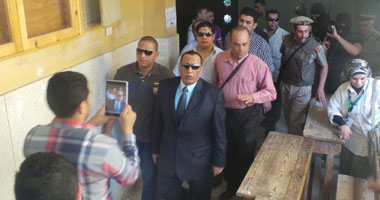 رئيس المحكمة الابتدائية بالمنصورة يتبرع لصندوق تحيا مصر