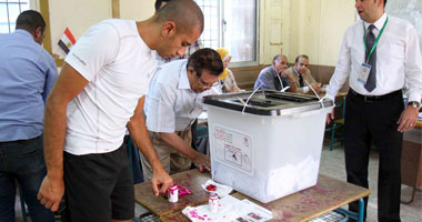 توافد الناخبين أمام اللجان الانتخابية بدمياط فى ثانى أيام التصويت