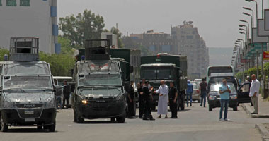 قوات الانتشار السريع تجوب ميدان التحرير والكورنيش لتأمين احتفالات العيد