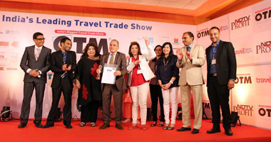"السياحى المصرى" بالهند يحصد جائزة الأكثر تأثيرا بالسوق الهندى