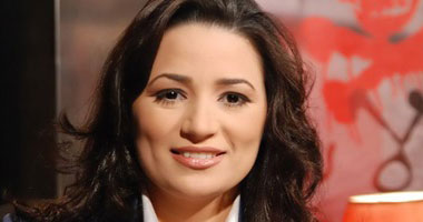 سمير صبرى لـ"رانيا بدوى": تقدمت ببلاغ ضد"التوحيد والنور" لإهانة العَلم