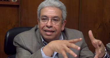 منع عبد المنعم سعيد من السفر لاتهامه فى قضية "فساد الأهرام"