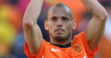 شنايدر ثانى أكثر مشاركة مع المنتخب الهولندى بـ113 مباراة