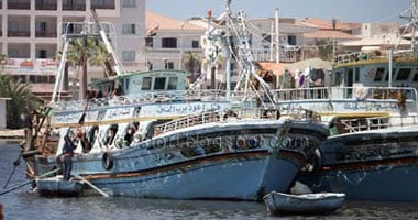 وصول 300 صياد من ليبيا على متن 15 مركباً