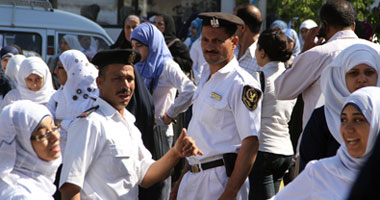14لجنة لامتحانات الثانوية العامة ببورسعيد وشرطة نسائية لتأمين مدارس البنات
