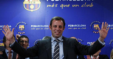 اعتقال رئيس برشلونة السابق بتهمة غسيل الأموال