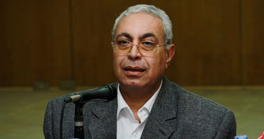 سعد عبد الرحمن: تكريمى فى مؤتمر أدباء مصر وسام على صدرى