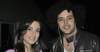 بالصور.. الجرينى ودرة يغنيان للأطفال اليتامى بالإسكندرية