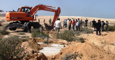 بالصور.. القوات المسلحة وشركة مياه مطروح ينجحان فى محاصرة أزمة مياه الشرب 