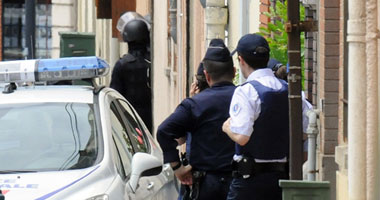 باريس: وفاة الشرطية التى أصيبت فى إطلاق النار جنوب باريس صباح اليوم