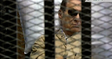 إنذار على يد محضر لـ"مرسى" لوقف التصالح مع رموز مبارك بقضايا الفساد