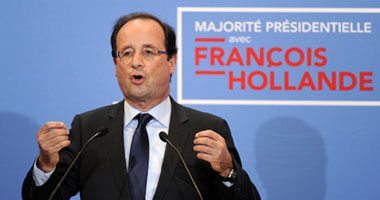 هولاند يؤكد على أهمية العلاقات الاقتصادية بين فرنسا وإفريقيا