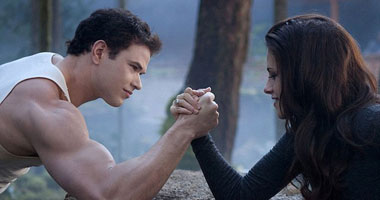 بالصور.. لقطات جديدة من "Twilight Saga: Breaking Dawn: Part 2"