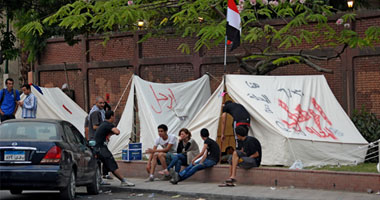 معتصمو الاتحادية يحتشدون ويهتفون "النهارده آخر يوم" 