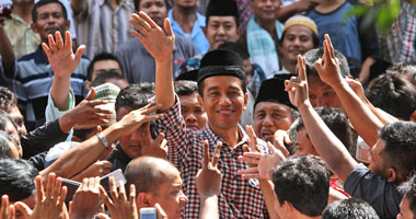 جوكو ويدودو محافظ جاكرتا يفوز بمنصب رئيس اندونيسيا