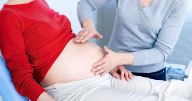 بدانة الأم الحامل تزيد من احتمالات الولادة القيصرية