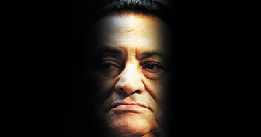 "مبارك" أمام محكمة النقض للمرة الأولى لمحاكمته فى "قضية القرن" اليوم