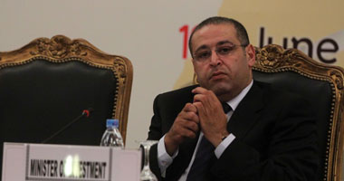 "وزير الإستثمار" يخاطب " المركزى" و"المالية" لتداول السندات بالبورصة