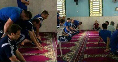 منتخب البوسنة يحضر ندوة إسلامية