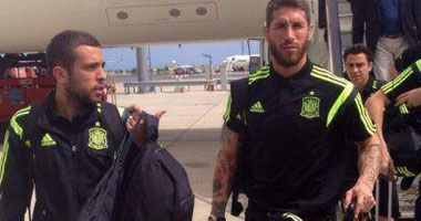 منتخب إسبانيا يصل "مدريد" بعد وداع المونديال