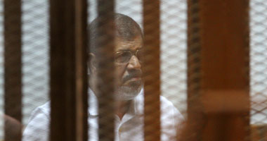 بعد إثبات تغيبه.. بدء جلسة محاكمة مرسى فى الهروب من وادى النطرون