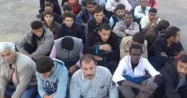 إحباط تسلل 39 مصريًا بينهم سودانى إلى ليبيا عن طريق السلوم