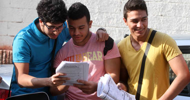 التعليم: 531 ألفا و4649 طالبا يؤدون امتحان الثانوية العامة بنظاميه