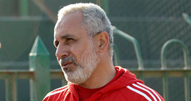 محمد عامر: موقف أسوان صعب واللاعبون يحتاجون مزيدا من الثقة