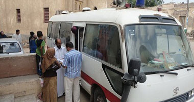 قافلة "جامعة القاهرة" الطبية توقع الكشف على 2500 مواطن بالجيزة