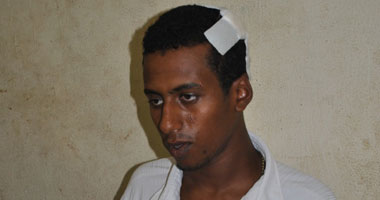 بلطجية يعتدون على شاب بالإسماعيلية  لسرقته