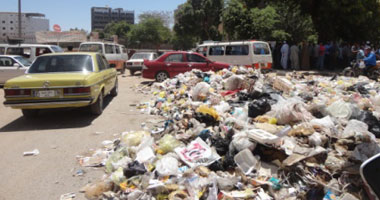 مقترح من "العلميين" لإنتاج الكهرباء من المخلفات.. بيزنس القمامة يحتل المركز الـ 3 بعد المخدرات والأدوية.. ومخلفات البلاستيك قيمتها 6 مليارات جنيه سنوياً.. وطريقة جديدة لاستخلاص "الذهب" من الكمبيوتر