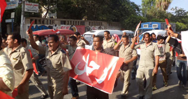 الشرطة تهتف بالقليوبية: "كدابين ..ضحكوا علينا باسم الدين"