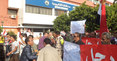 بالصور.. تزايد المسيرات المنددة بحكم "الإخوان" فى بنها