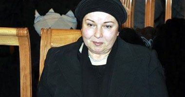 الفنانة نورا تتهم خادمتها بسرقة شقتها فى الشيخ زايد