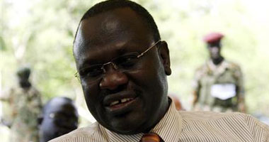 زعيم المعارضة فى جنوب السودان يغادر المستشفى ويبقى فى الخرطوم