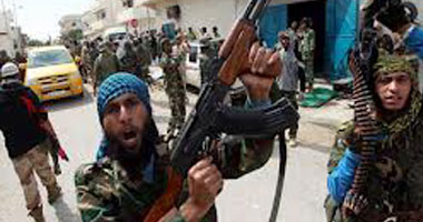 اشتباكات بين الجيش الليبى وميلشيات فجر شرقى طرابلس