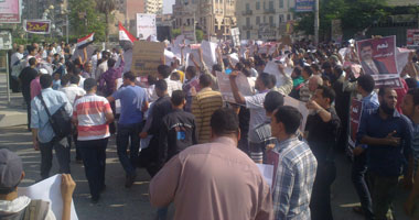 أهالى قرية شكشوك بالفيوم يقطعون الطريق احتجاجا على انقطاع مياه الشرب