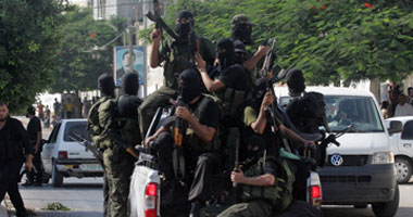 اشتباكات عنيفة بين الأمن ومسلحين بمنطقة كرم قواديس شرق العريش